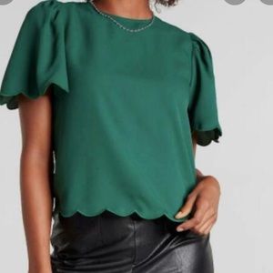 Express Scalloped Top XL